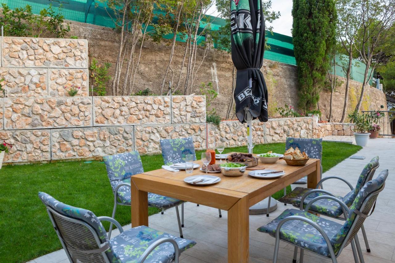 Villa Leoma With Heated Pool Marusici  Exterior foto